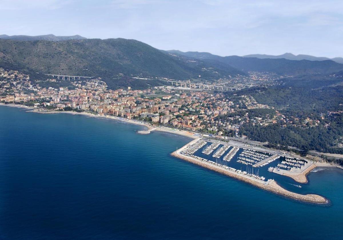 Hotel Garden Marina dʼMarina dʼAndora Exterior foto
