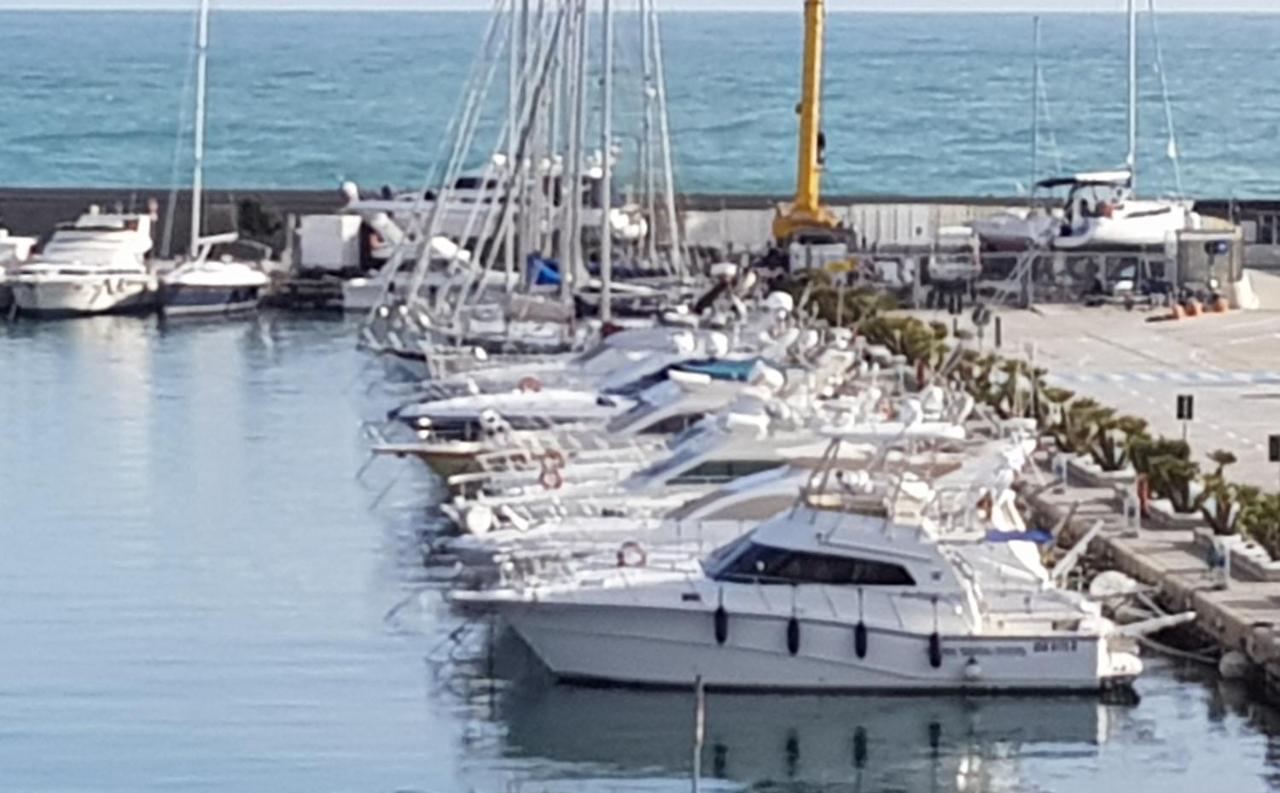 Hotel Garden Marina dʼMarina dʼAndora Exterior foto